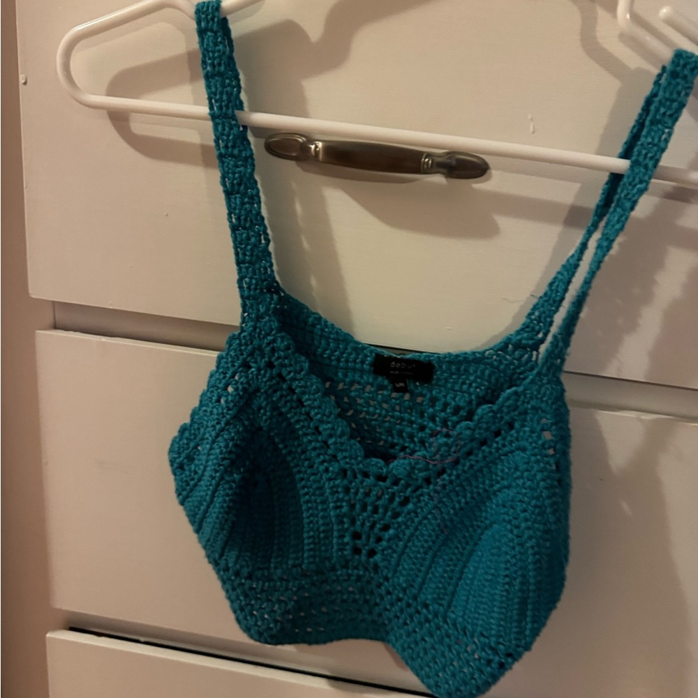 Blue crop top